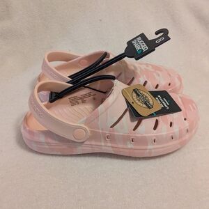 Rugged Shark Women's Light Pink Camo Clogs Mules